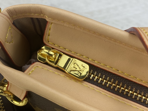 ルイヴィトンバッグ全体デザイン